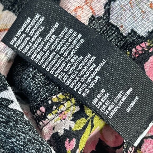 Free People Hold Onto Me Black Floral Button Down Shirt Sz S - Picture 10 of 11